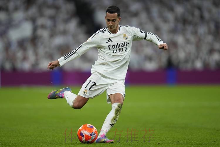 马卡报分析阿拉巴在皇马可能出任的位置:三位置 马卡报分析阿拉巴在皇马可能出任的位置:三位置