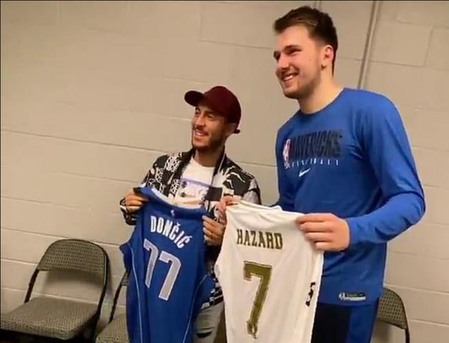 皇马官方:阿扎尔移除右腿腓骨接骨板手术成功 皇马官方:阿扎尔移除右腿腓骨接骨板手术成功